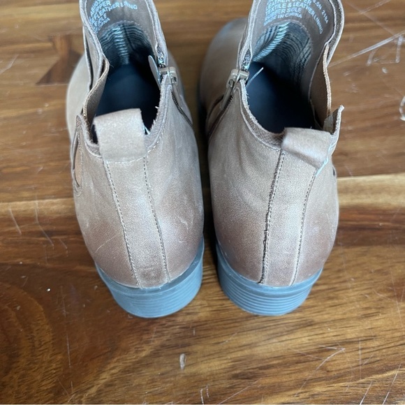 Obeo brown ankle boots unlike side zipper size 8.5 narrow burnished toe - Picture 14 of 16